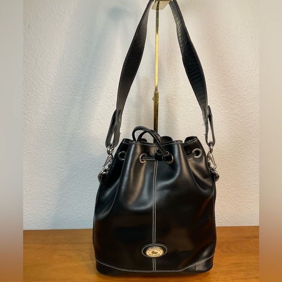 Dooney & Bourke Vintage Drawstring / Bucket Leather Bag BLACK - Picture 1 of 14